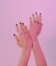 Load image into Gallery viewer, Rhodium Bar Ring